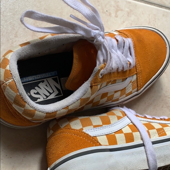 Vans - Picture 5 of 5